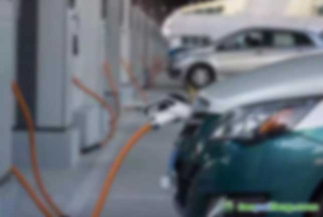 我國(guó)新能源行業(yè)急轉(zhuǎn)直下，銷(xiāo)量狂跌10月份暴跌46%